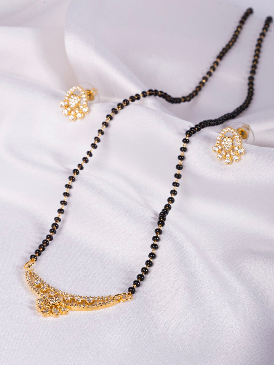 Myra Mangalsutra
