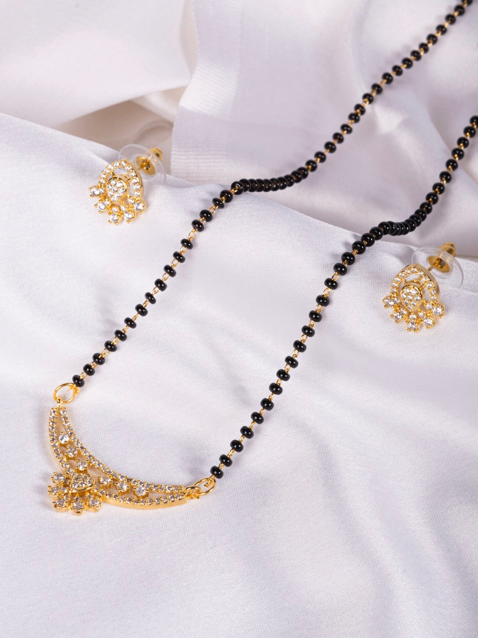 Myra Mangalsutra