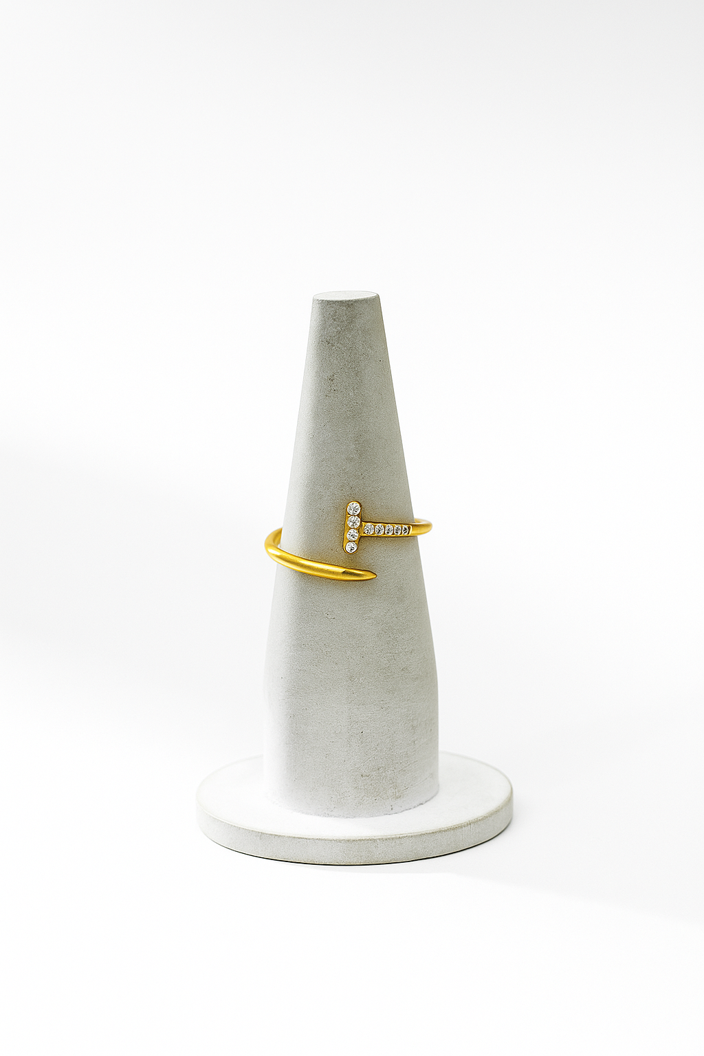 Arc Ring