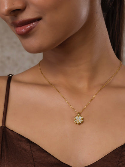 Clover Necklace