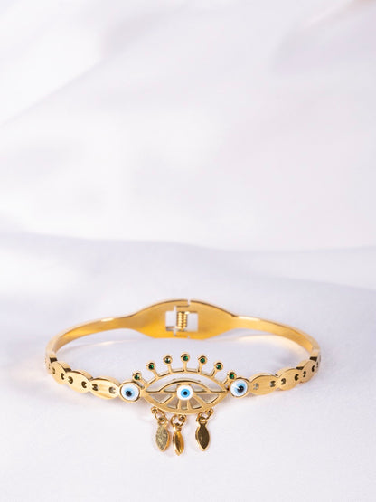 Vera Sheild Bracelet