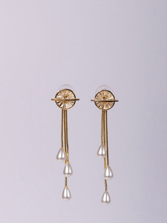 Pearl Arc Earring