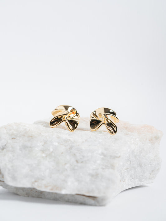 Chunky Leafy Studs